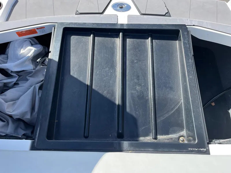 Slide: The Image of Axis Wake Research T220 2022 - 35