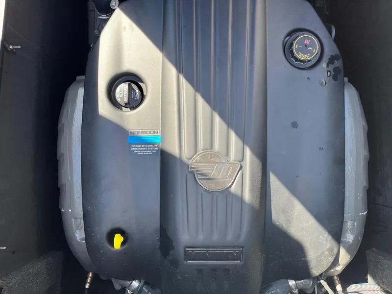 Slide: The Image of Axis Wake Research T220 2022 - 36