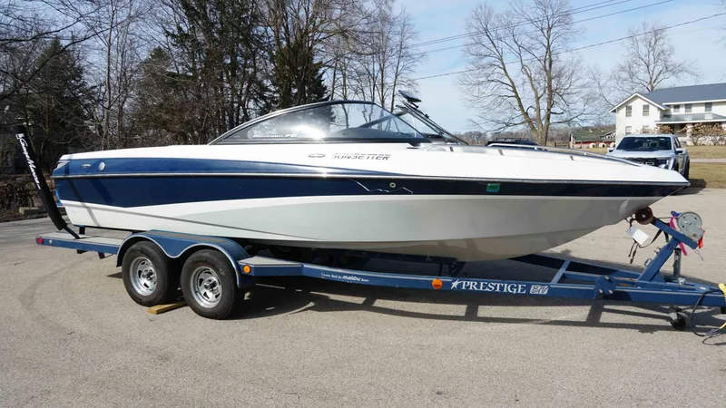 Slide: The Image of Malibu Sunsetter 21XTI 2005 - 8