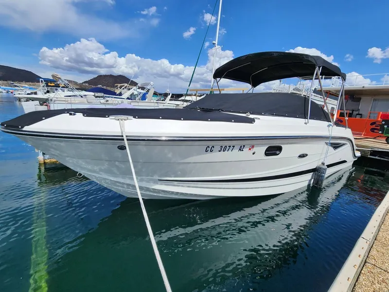 The Image of Sea Ray SLX 250 2019 - 1