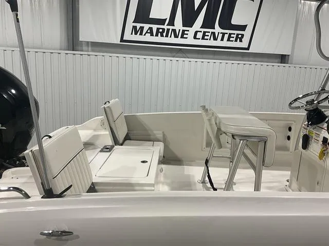 Slide: The Image of 2021 Bayliner T21BAY boat interior at LMC Marine Center. - 12