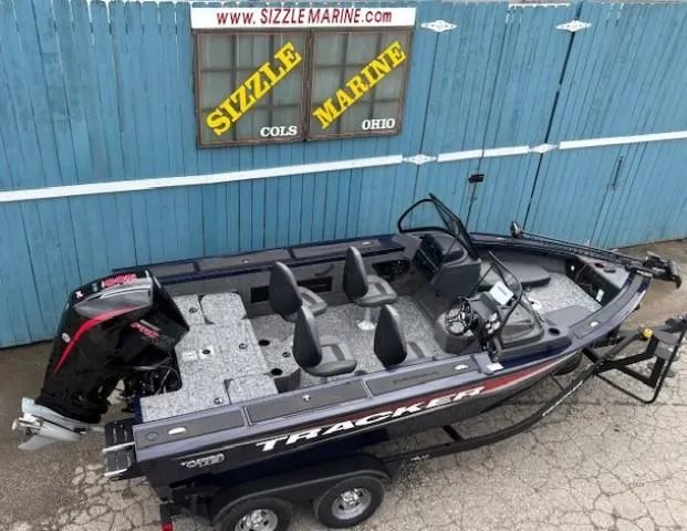 Slide: The Image of 2025 Tracker Targa V-18 Combo boat at Sizzle Marine, Ohio dealership. - 4
