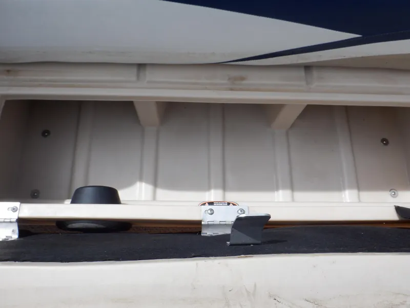 Slide: The Image of 2013 Harris FloteBote Cruiser 240 interior compartment detail. - 47