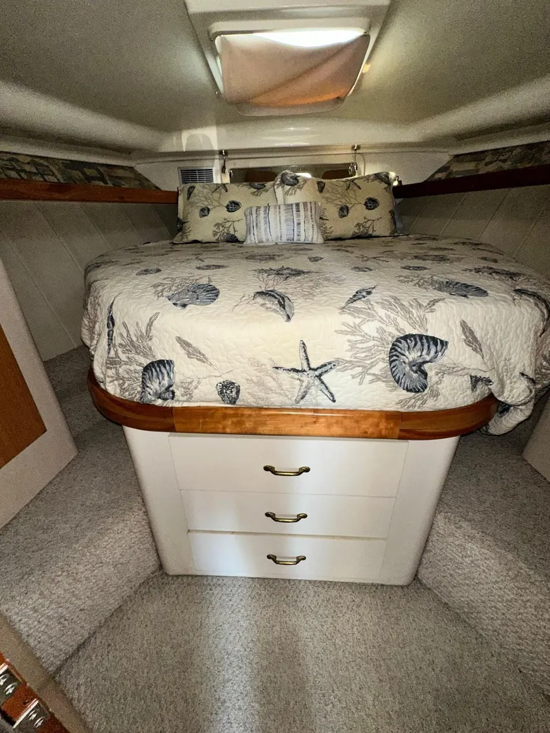 Slide: The Image of Mainship 40 Sedan Bridge 1996 - 53