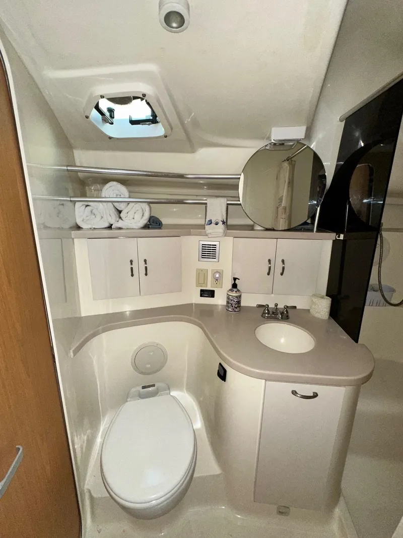 Slide: The Image of Mainship 40 Sedan Bridge 1996 - 56