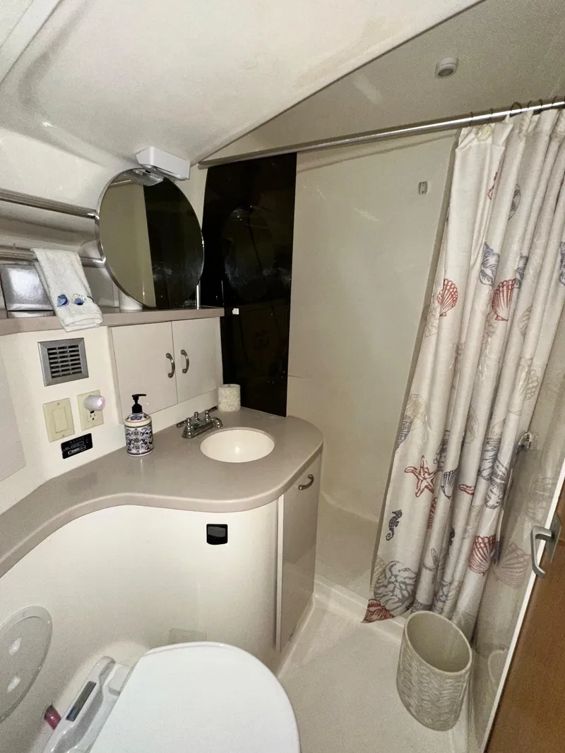 Slide: The Image of Mainship 40 Sedan Bridge 1996 - 59