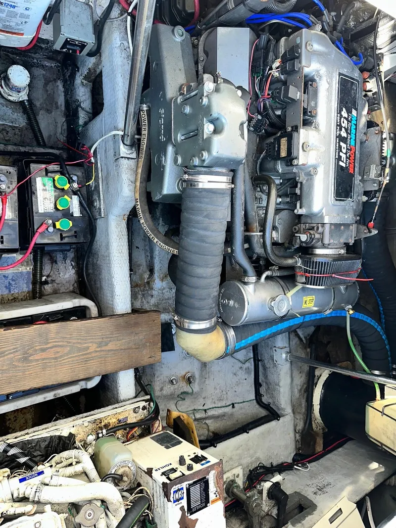 Slide: The Image of Mainship 40 Sedan Bridge 1996 - 66