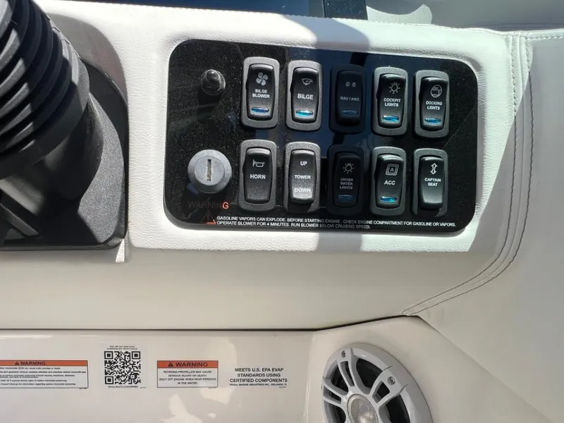 Slide: The Image of Regal LS2 Surf Ultimate 2025 - 14