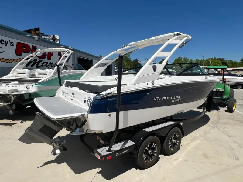 Slide: The Image of Regal LS2 Surf Ultimate 2025 - 3