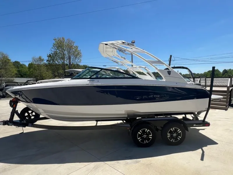 Slide: The Image of Regal LS2 Surf Ultimate 2025 - 5