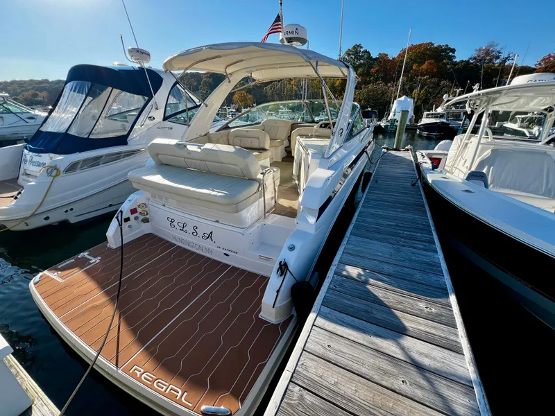 Slide: The Image of Regal 33 Express 2018 - 66