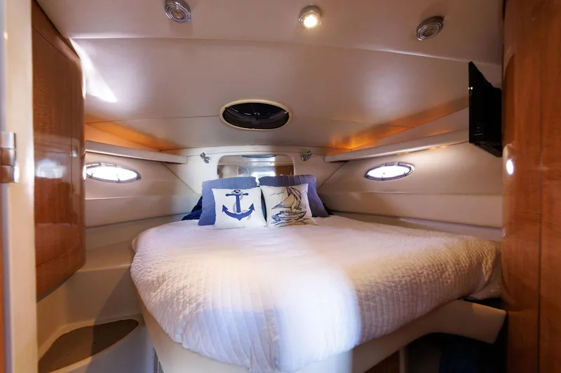 Slide: The Image of Regal Commodore 3880 2003 - 54