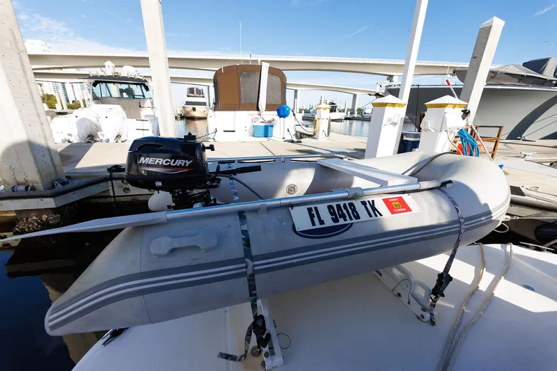 Slide: The Image of Regal Commodore 3880 2003 - 56