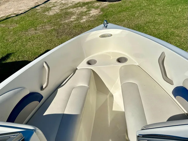 Slide: The Image of Stingray RX 180 2004 - 10