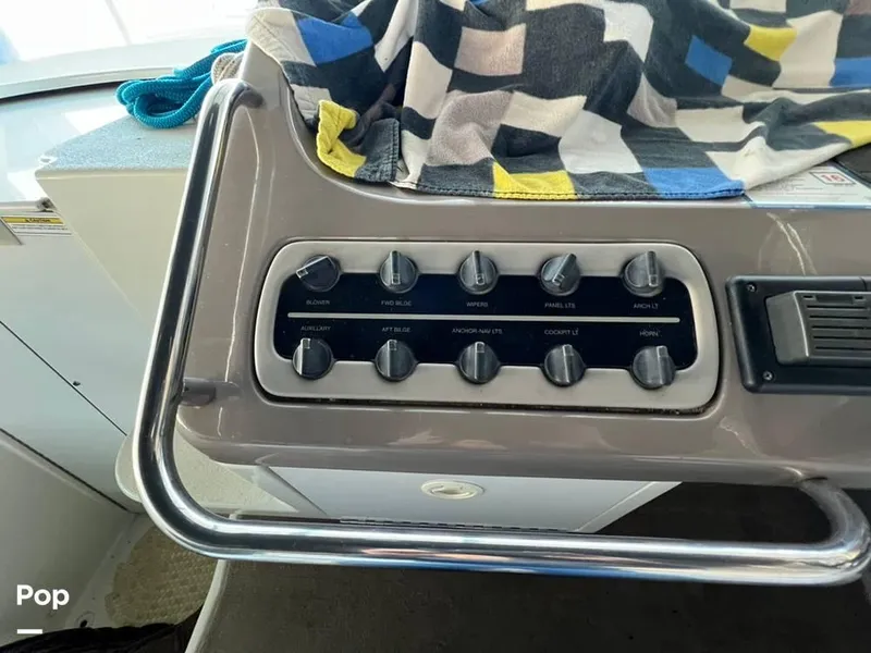 Slide: The Image of 1997 Carver 310 Express for sale in Bloomington, IN - 15