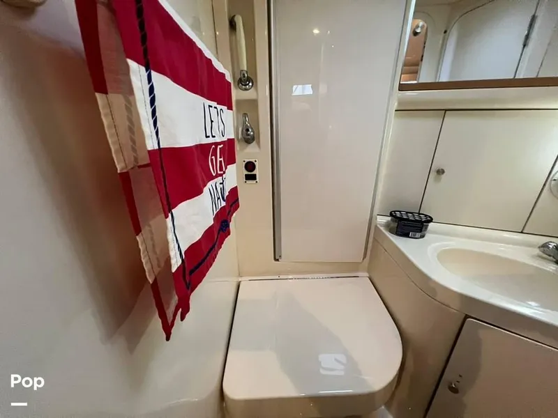 Slide: The Image of 1997 Carver 310 Express for sale in Bloomington, IN - 52