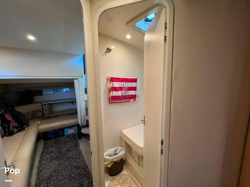 Slide: The Image of 1997 Carver 310 Express for sale in Bloomington, IN - 57