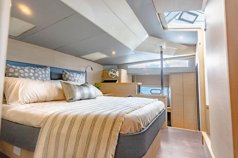 Slide: The Image of Manufacturer Provided Image - 10