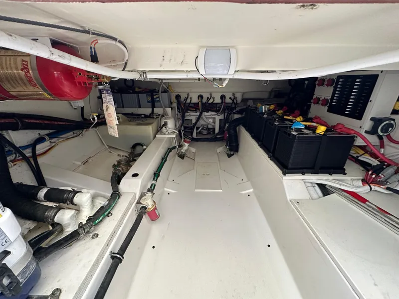 Slide: The Image of Tiara 38 LS 2022 - 26