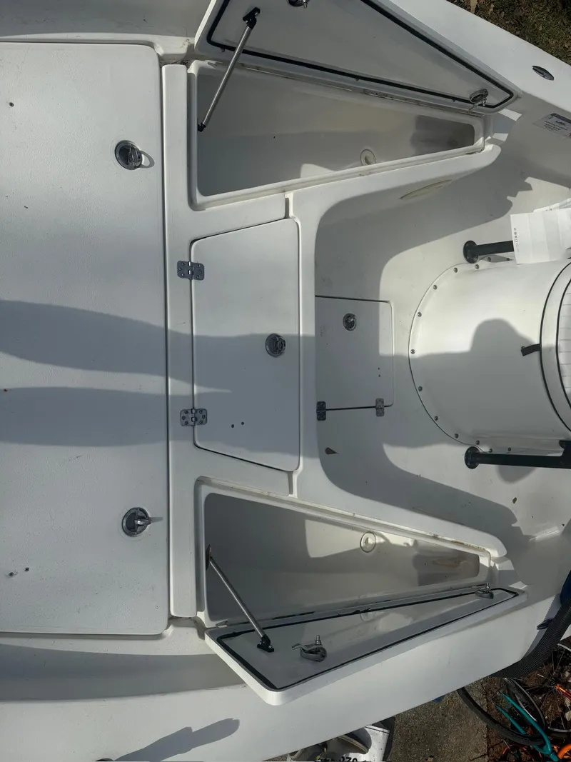 Slide: The Image of Piranha Casador B2200 2018 - 10