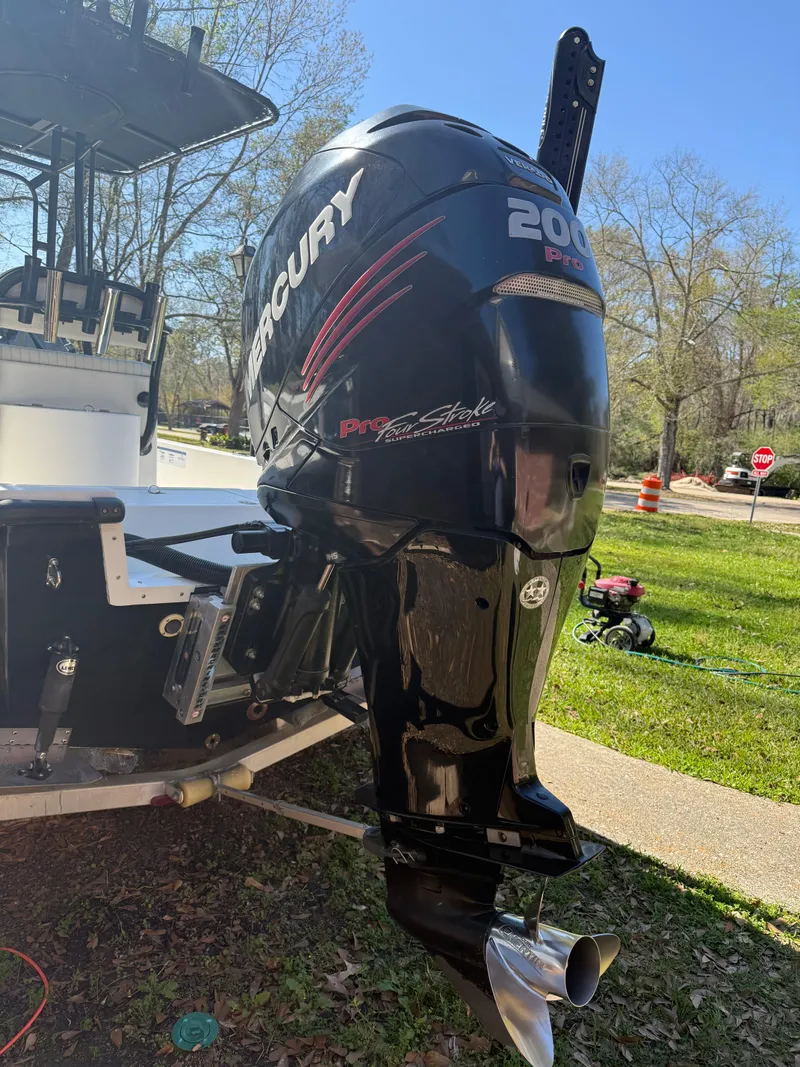 Slide: The Image of Piranha Casador B2200 2018 - 12