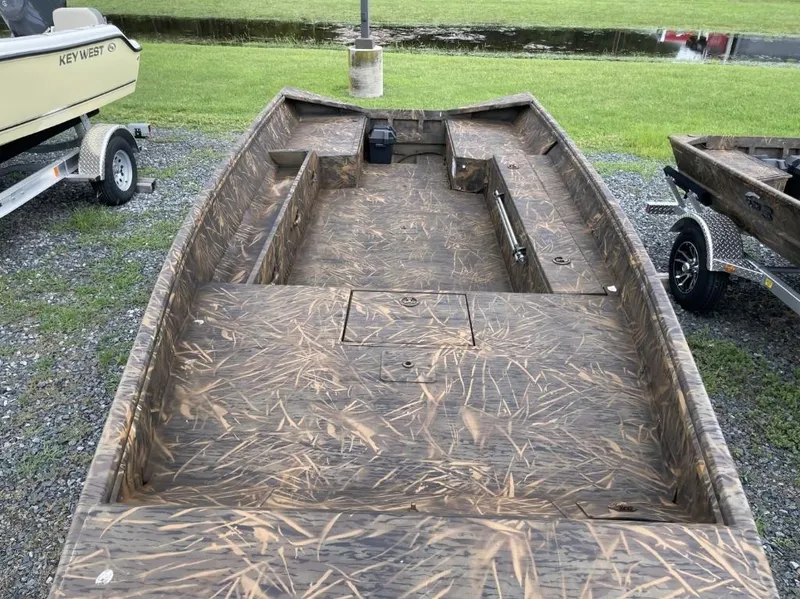 Slide: The Image of G3 18 DK Camo 2025 - 3