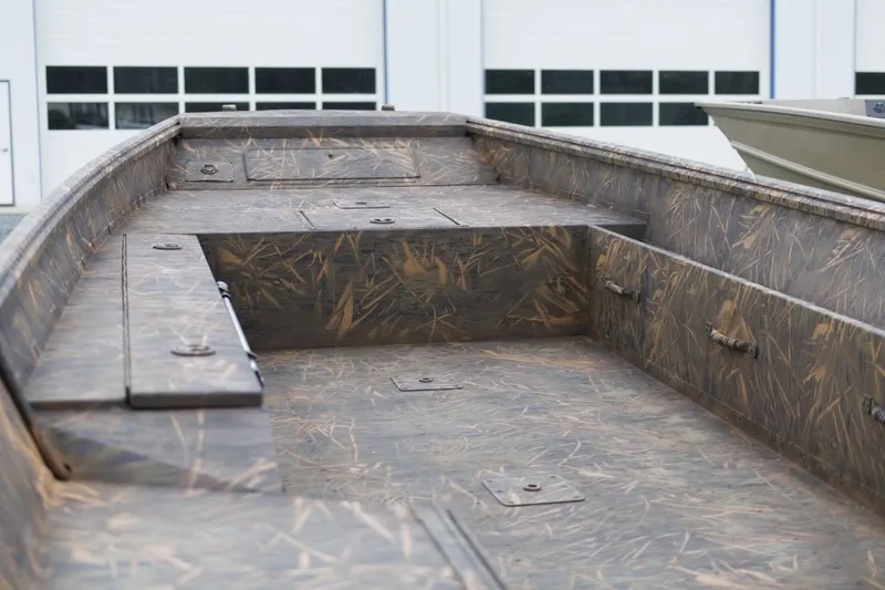 Slide: The Image of G3 18 DK Camo 2025 - 4