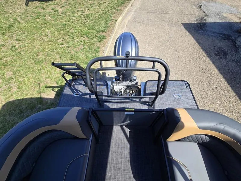 Slide: The Image of 2025 Godfrey Sweetwater 2286 SB pontoon boat with iMPACT Center Tube Package, rear view. - 17