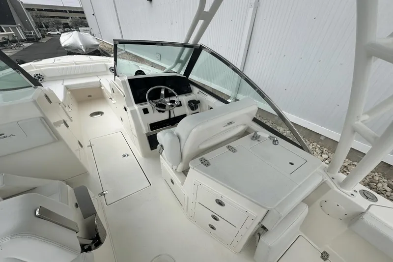 Slide: The Image of Cobia 240 DC 2023 - 8