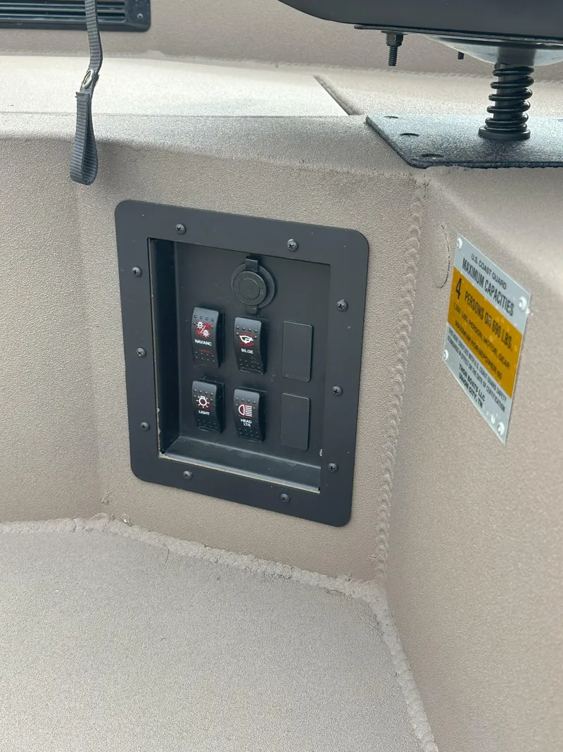 Slide: The Image of Control panel on 2025 Thor 1754 Timber Hammer boat interior. - 10