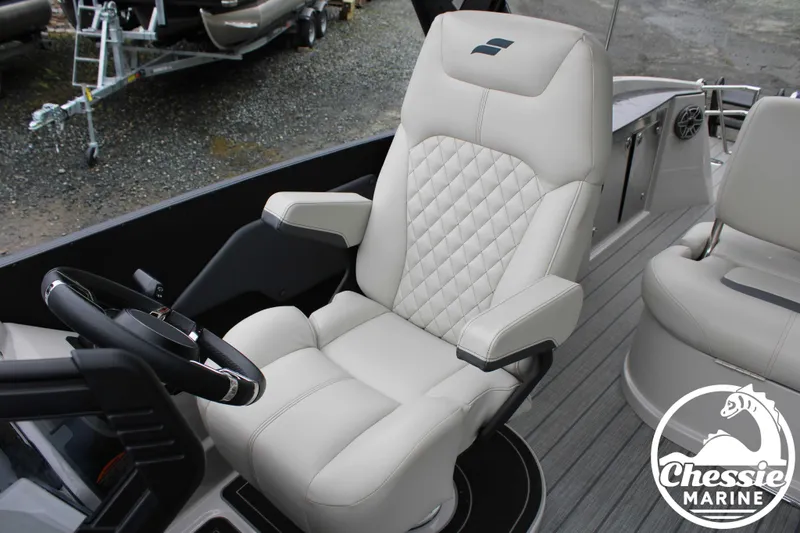 Slide: The Image of Starcraft RX 25 DL 2025 - 15