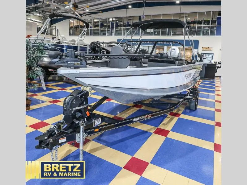 Slide: The Image of 2020 Pro Angler XL 182 XL boat on display at Bretz RV & Marine showroom. - 4