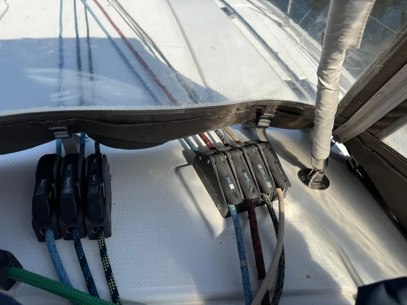 Slide: The Image of Rope clutches on 2018 Fountaine Pajot Saona 47 catamaran deck. - 36
