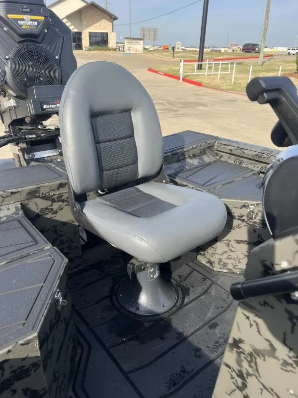 Slide: The Image of Gator-Tail 18/60 Extreme Series 2025 - 14