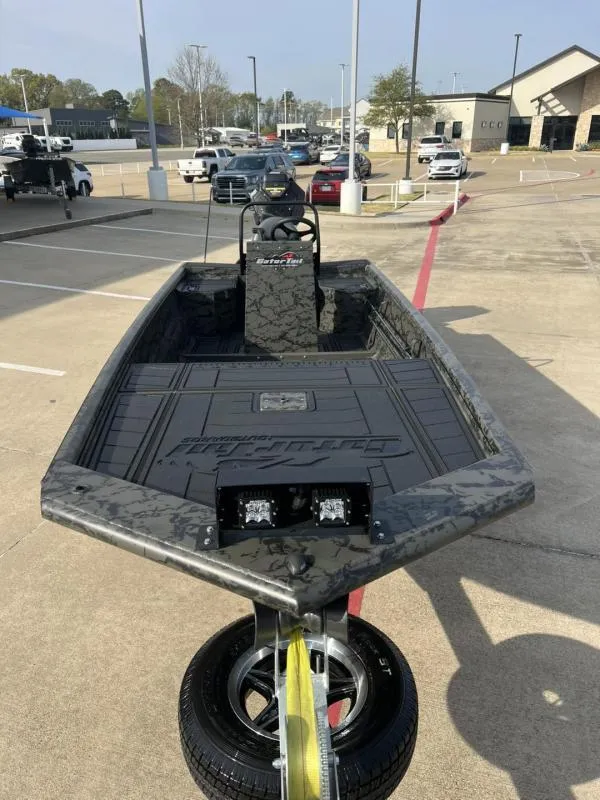 Slide: The Image of Gator-Tail 18/60 Extreme Series 2025 - 8