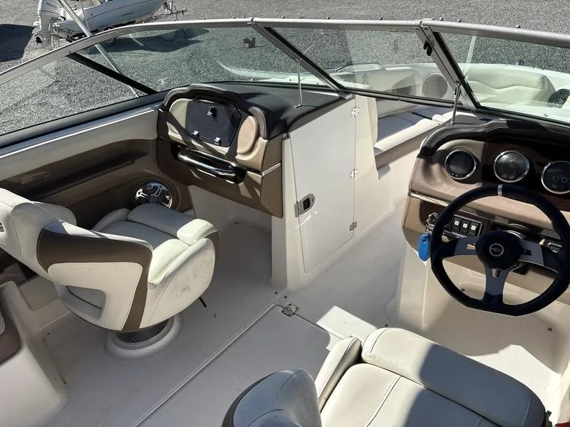 Slide: The Image of Chaparral 206 SSi 2014 - 8