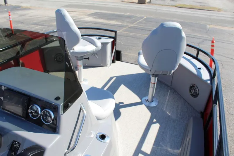 Slide: The Image of 2025 Avalon Venture 85 Center Console Fish boat interior with seating and console. - 22