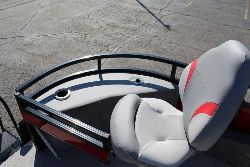 Slide: The Image of 2025 Avalon Venture 85 Center Console Fish boat with cushioned seating and cup holders. - 24