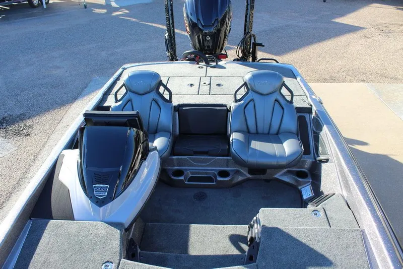 Slide: The Image of 2025 Skeeter ZXR20 boat interior with dual seats and modern design. - 8