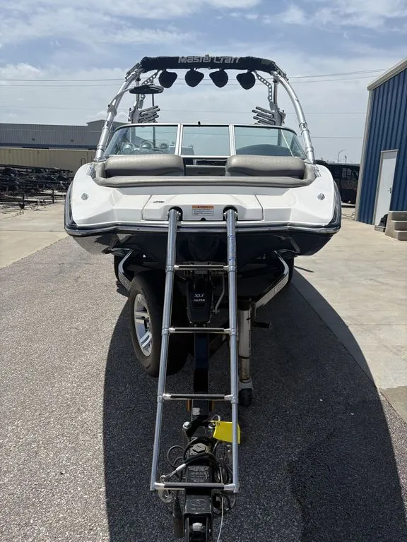 Slide: The Image of MasterCraft X-Star 2009 - 5