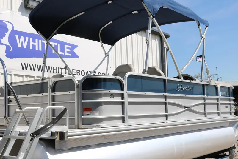 Slide: The Image of 2017 Berkshire 211RFC CTS pontoon boat with canopy at Whittle Boats dealership. - 4