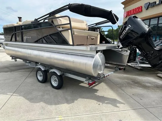 Slide: The Image of Crest CLASSIC DLX 220 SLS W/115HP 2023 - 17