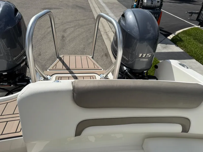 Slide: The Image of World Cat 230 SD 2022 - 52