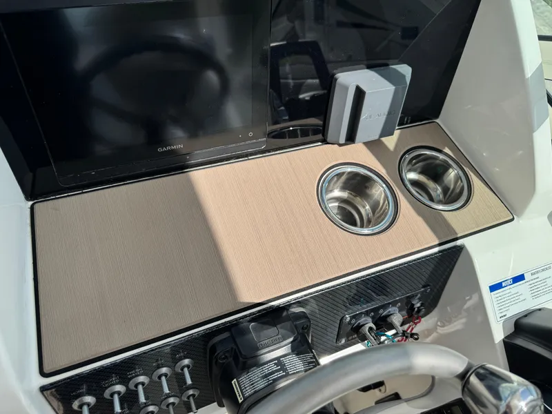 Slide: The Image of World Cat 230 SD 2022 - 73