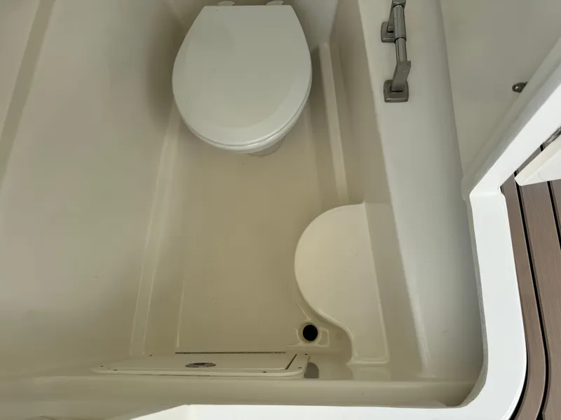 Slide: The Image of World Cat 230 SD 2022 - 79