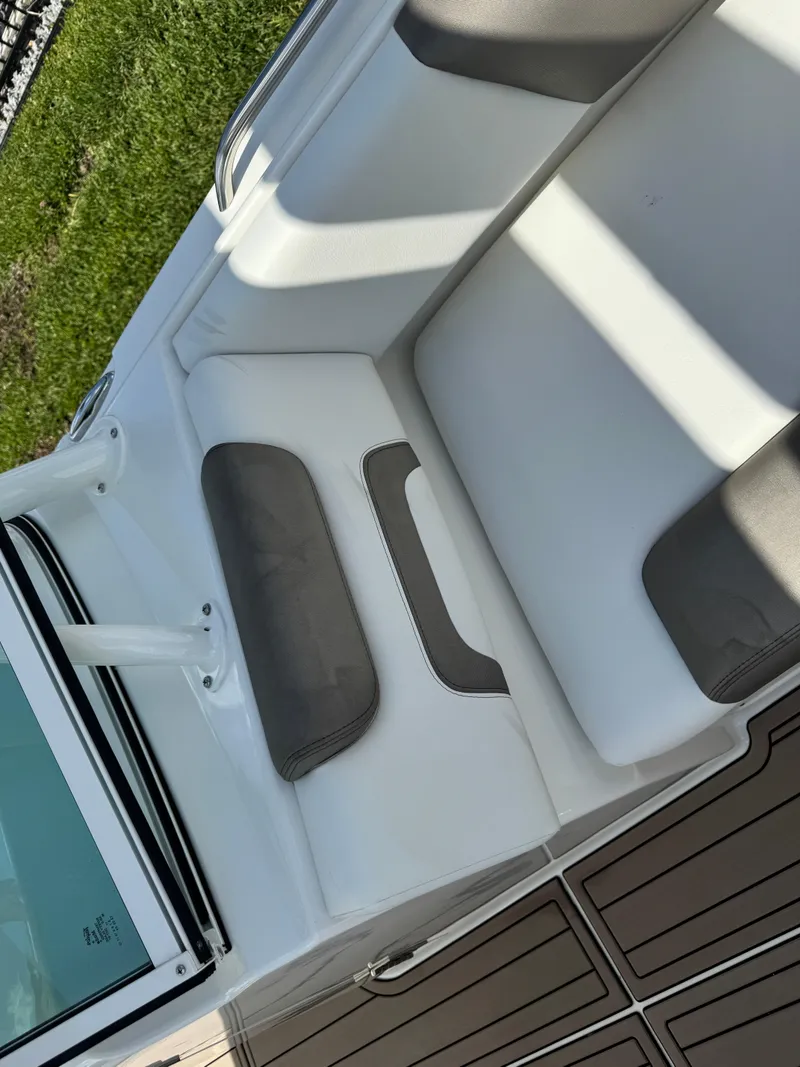 Slide: The Image of World Cat 230 SD 2022 - 90