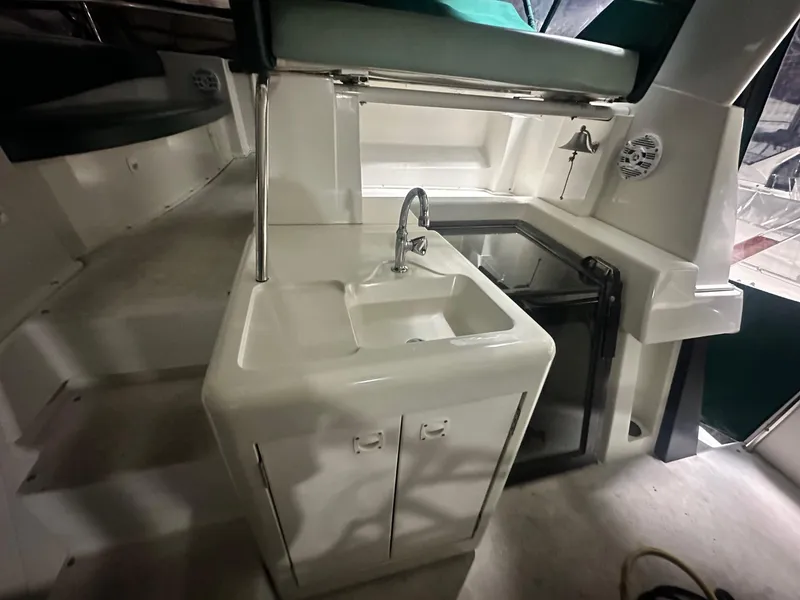 Slide: The Image of Silverton 34 Motor Yacht 1992 - 24