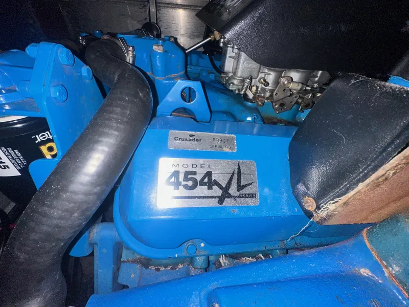 Slide: The Image of Silverton 34 Motor Yacht 1992 - 28