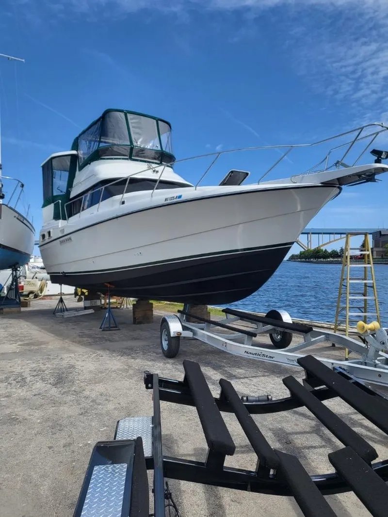 Slide: The Image of Silverton 34 Motor Yacht 1992 - 5