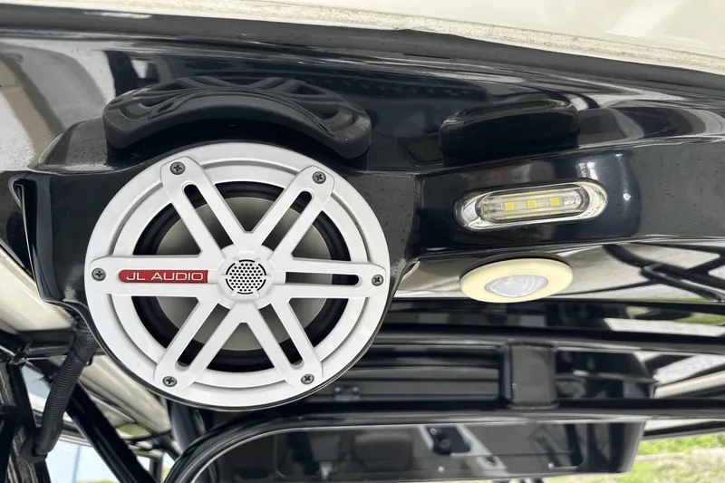 Slide: The Image of Wellcraft 300HP DTS 4S 2016 - 55